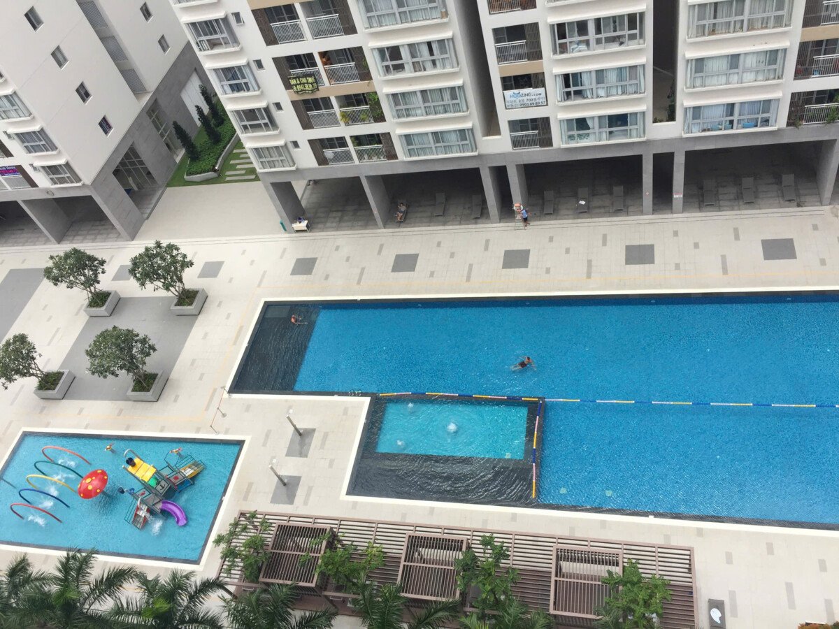 vi tri can ho lien ke ho boi noi khu - Giá mua bán căn hộ 2pn tòa D số 08 chung cư Scenic Valley 1 phường Tân Mỹ T7/2026
