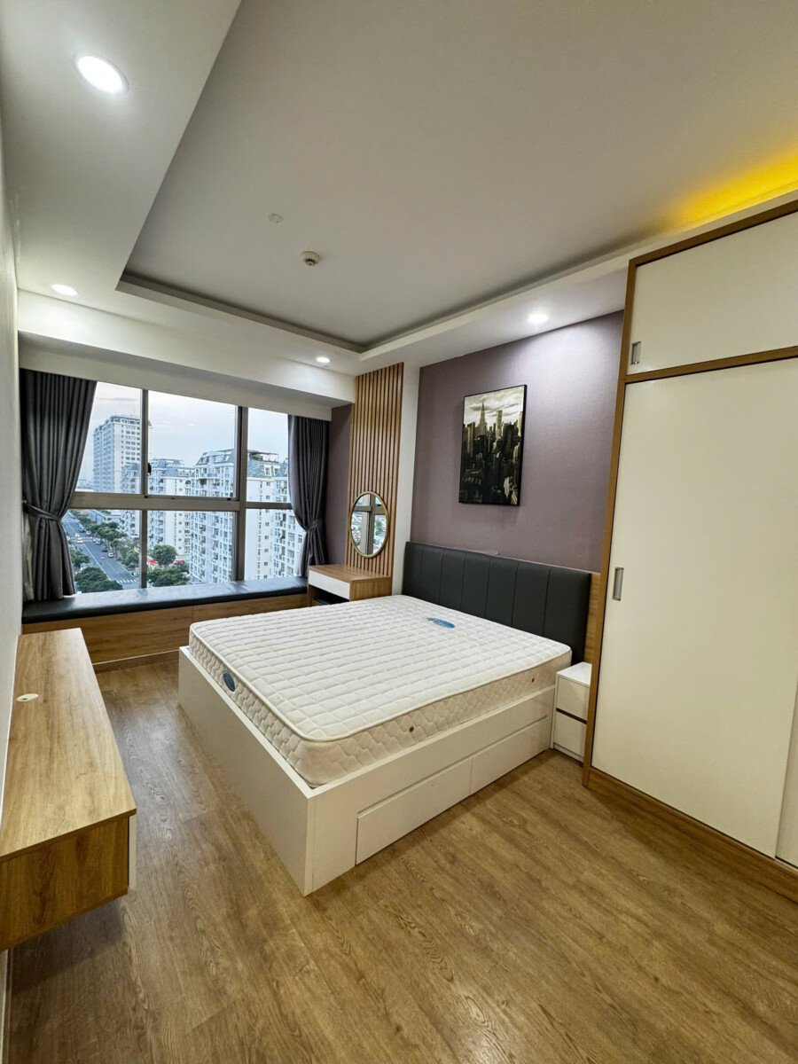 1786000166813 1512021236808287539 g7351448798584506829 h - Cần cho thuê căn hộ Midtown Tòa M7- DT 80m2 Nhà đẹp- 2 Phòng-2wc- Nội thất đầy đủ- Giá thuê 28 Triệu/Tháng