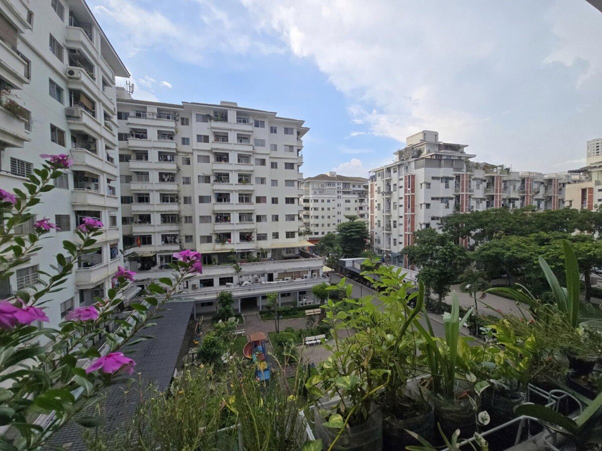 ban can ho hung vuong 3 1 - Bán nhanh căn hộ Hưng Vượng 3. DT 74m2 Thiết kế 2 Phòng-2wc- Nội thất như hình- Giá bán 4.6 Tỷ