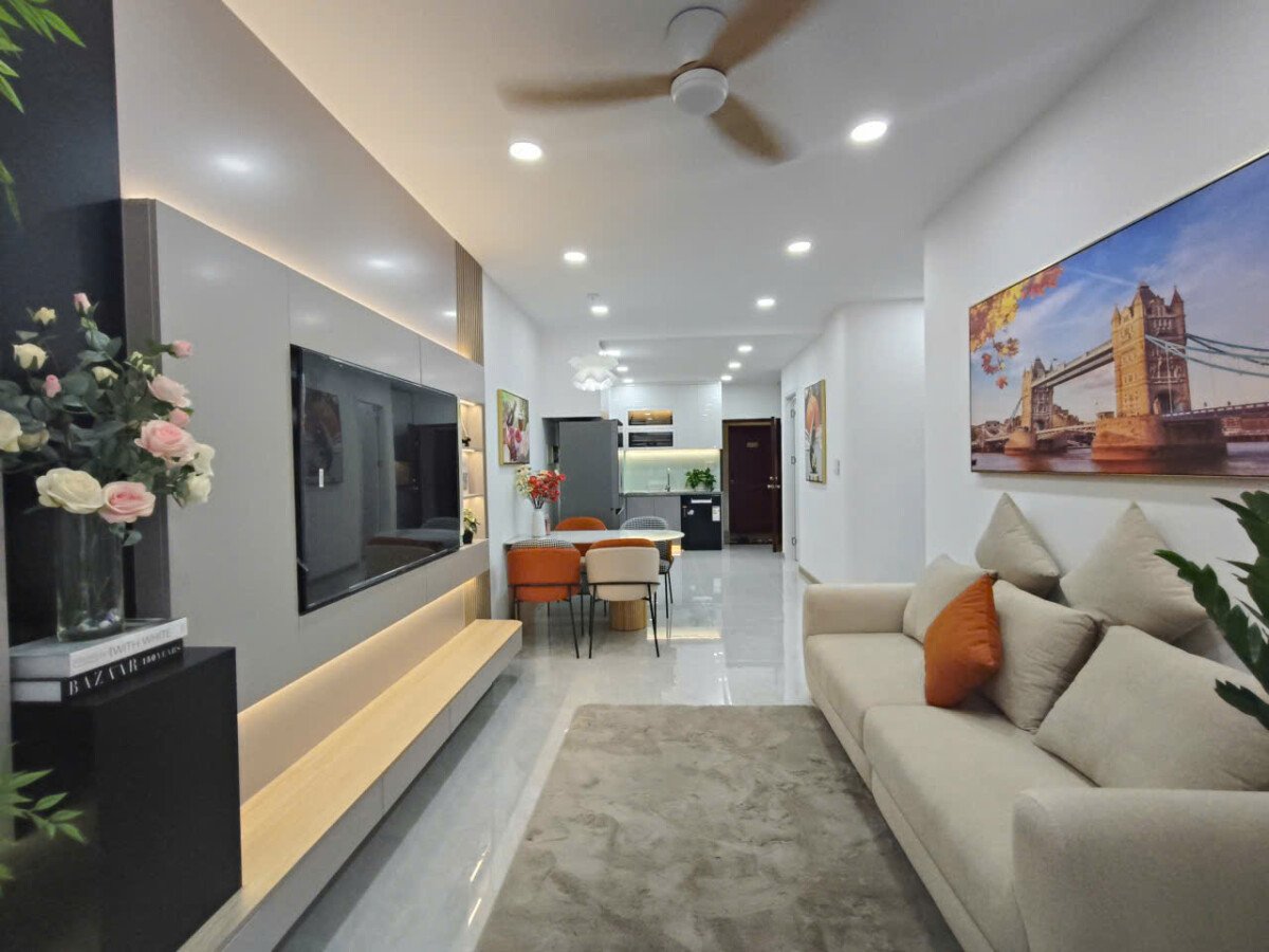 ban can ho sky garden 2 13 - Bán căn hộ đẹp tại Sky Garden 3. DT 71m2 Nhà đẹp- Đầy đủ nội thất- 2 Phòng-2wc- Lầu cao- Giá 5.390 Tỷ