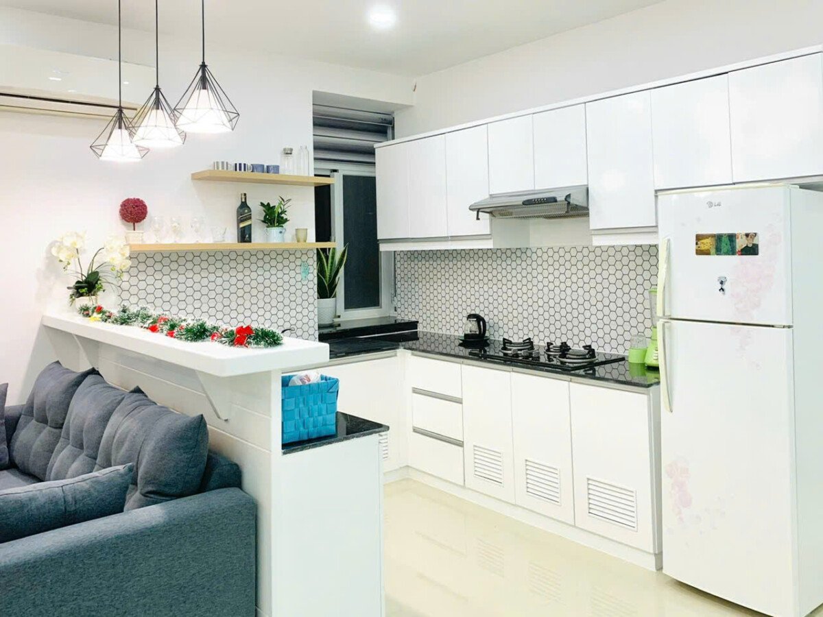 ban nhanh can sky 3 gia re 3 - Bán nhanh căn hộ giá tốt tại Sky Garden 3. DT 70m2 Nhà đẹp 2 Phòng-2wc Đang cho thuê 14.5 triệu. Giá chốt 4.650 Tỷ