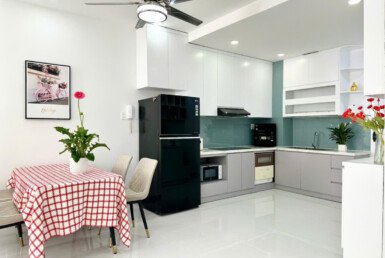 Cho thuê căn hộ 02pn chung cư Sky Garden 2, nhà đẹp, đầy đủ nội thất, giá 20tr/tháng.