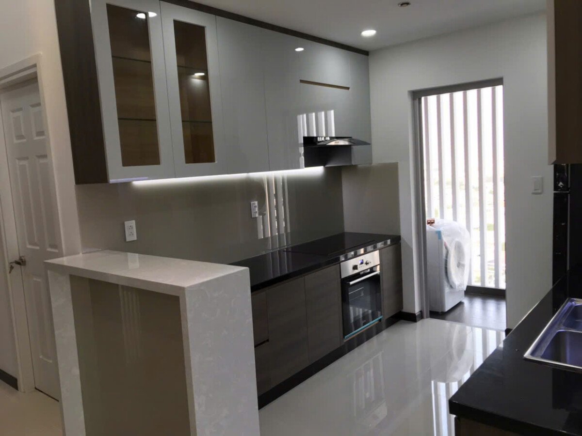 bep can ho cho thue 5 - Cho thuê căn hộ chung cư Scenic Valley 1, 03pn, giá 28tr/tháng, tone nhà sáng , trắng.