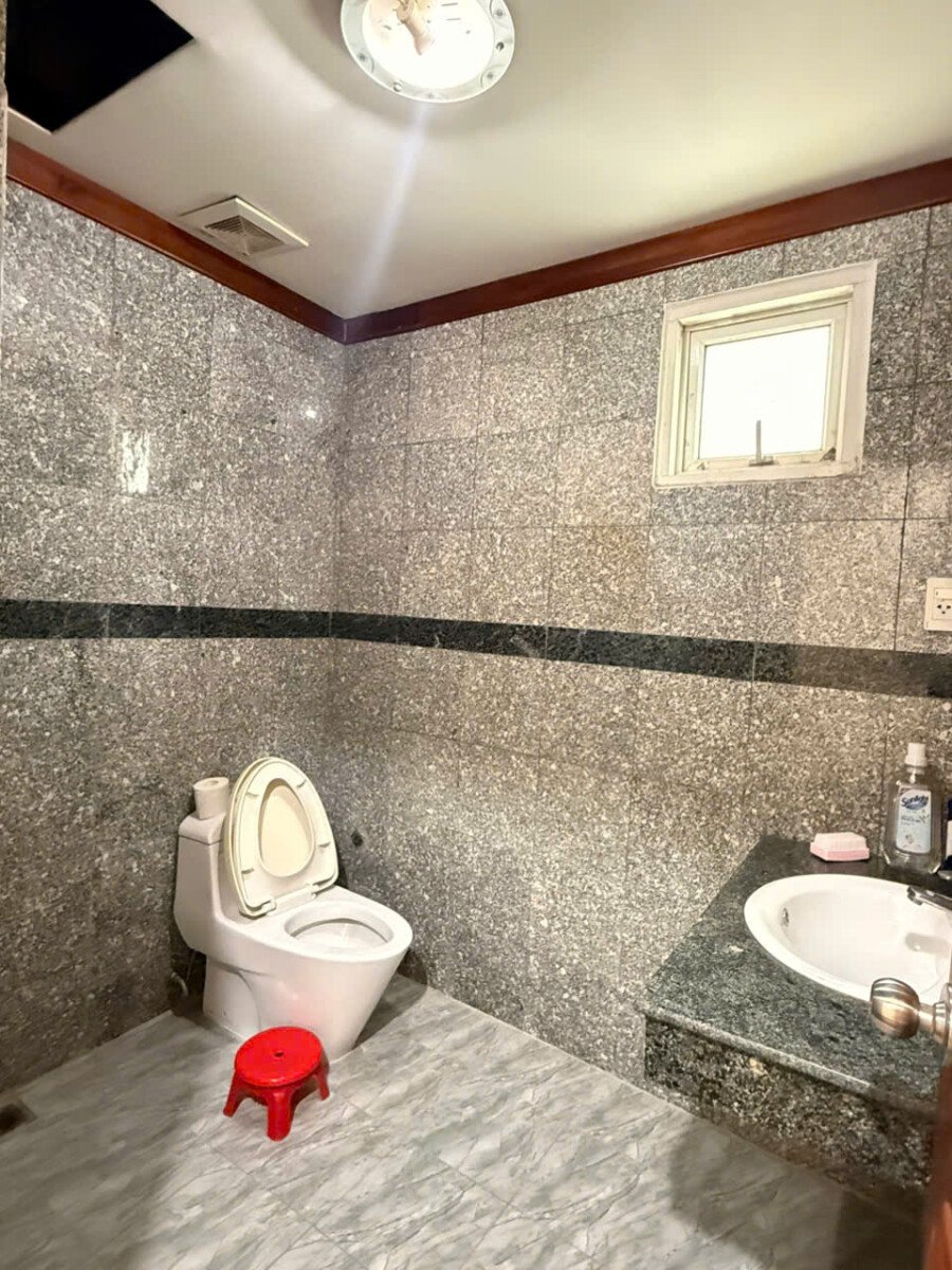 can ho co 2 nha tam nhu hinh - Giá mua bán căn hộ 2pn tòa A chung cư New Saigon Nhà Bè T8/2026
