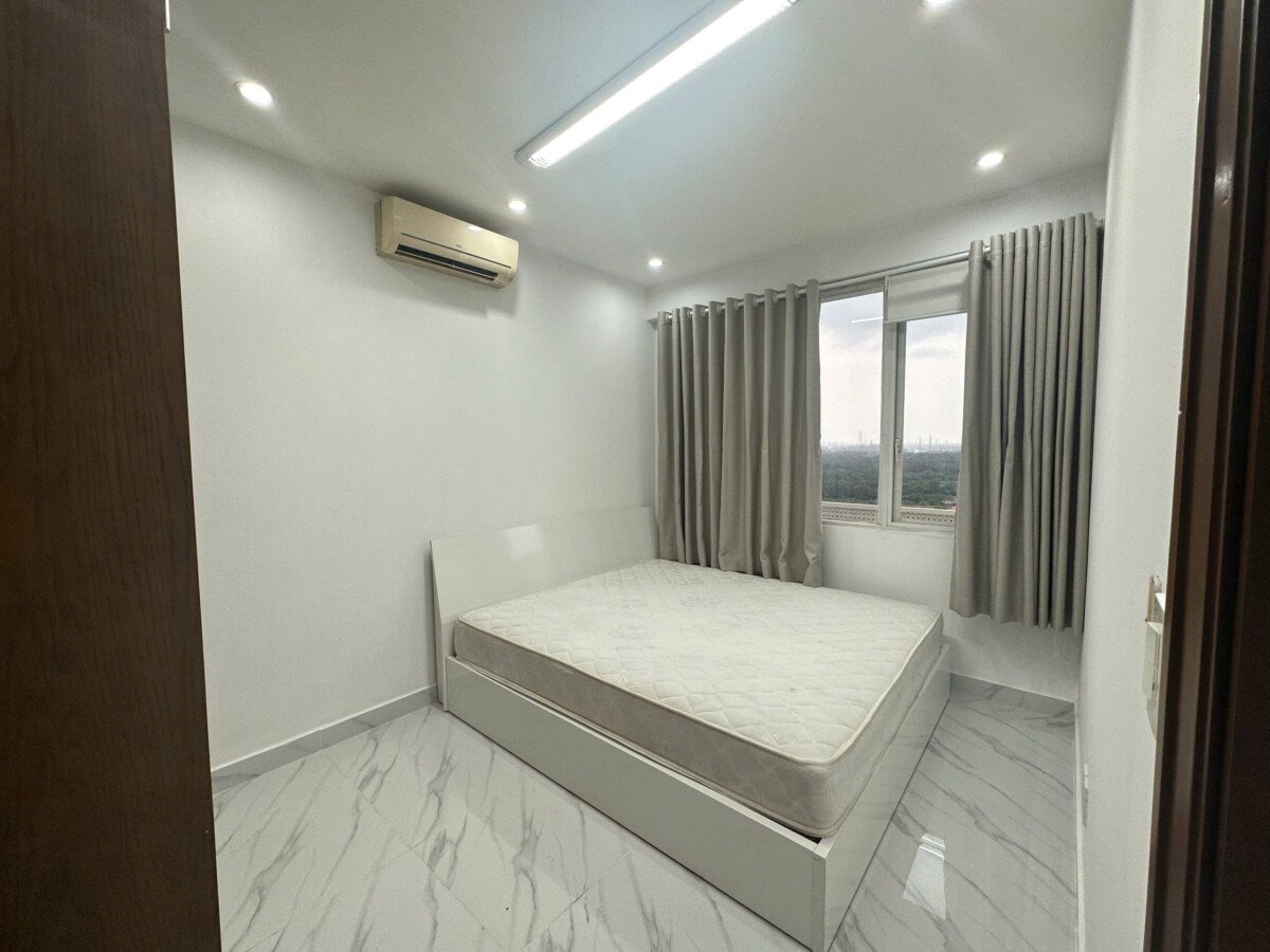 cho thue can ho grand view 4 - Cần cho thuê căn hộ GrandView Phú Mỹ Hưng. DT 118m2-Đầy đủ nội thất- 3 Phòng-2wc- Giá thuê 28 Triệu/Tháng
