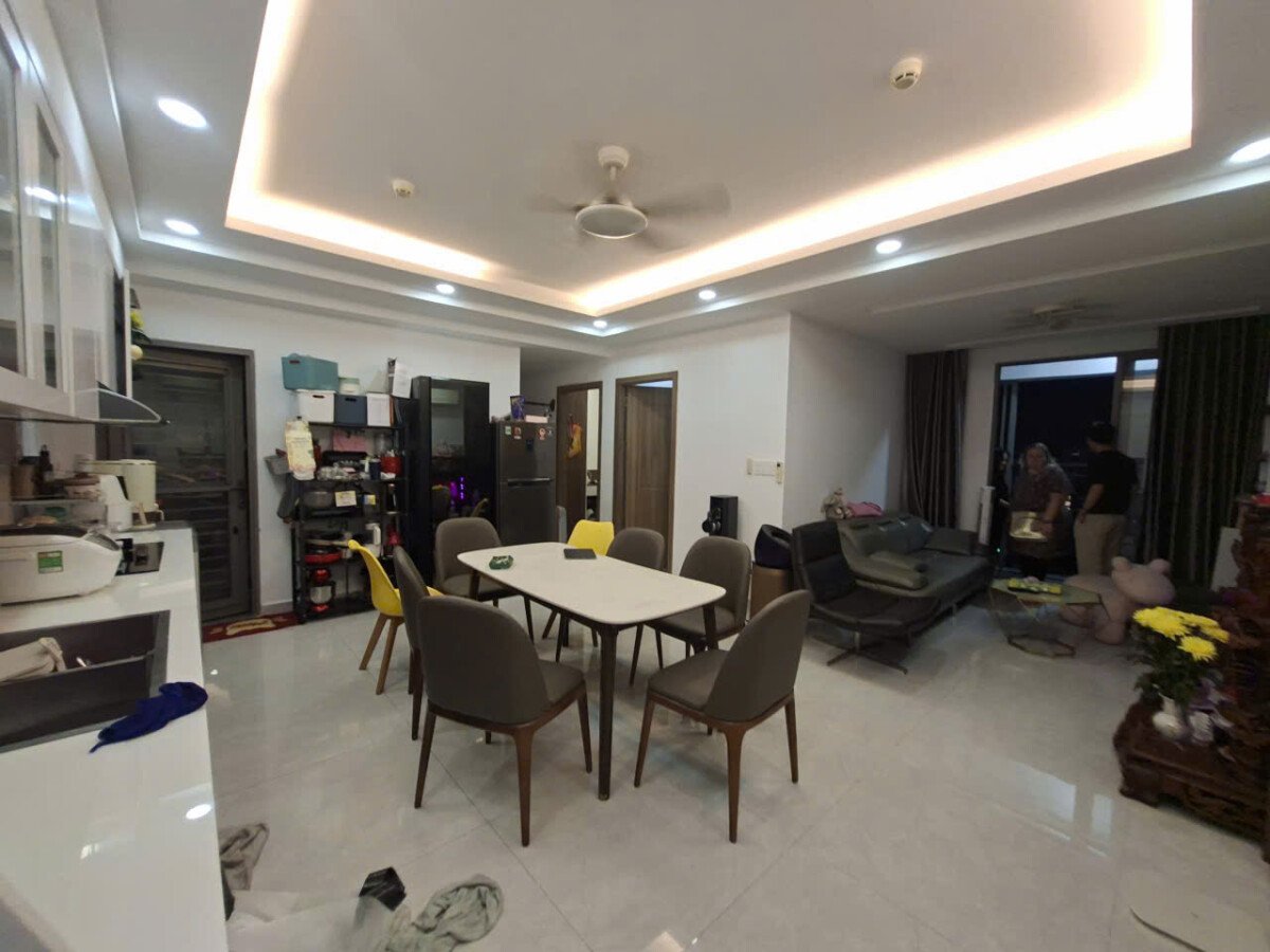 cho thue can ho saigon south 14 - Cho thuê căn hộ Saigon South Residences. DT 75m2 Lầu cao- 2 Phòng ngủ-2wc- Nội thất đầy đủ- Giá 21 Triệu/Tháng