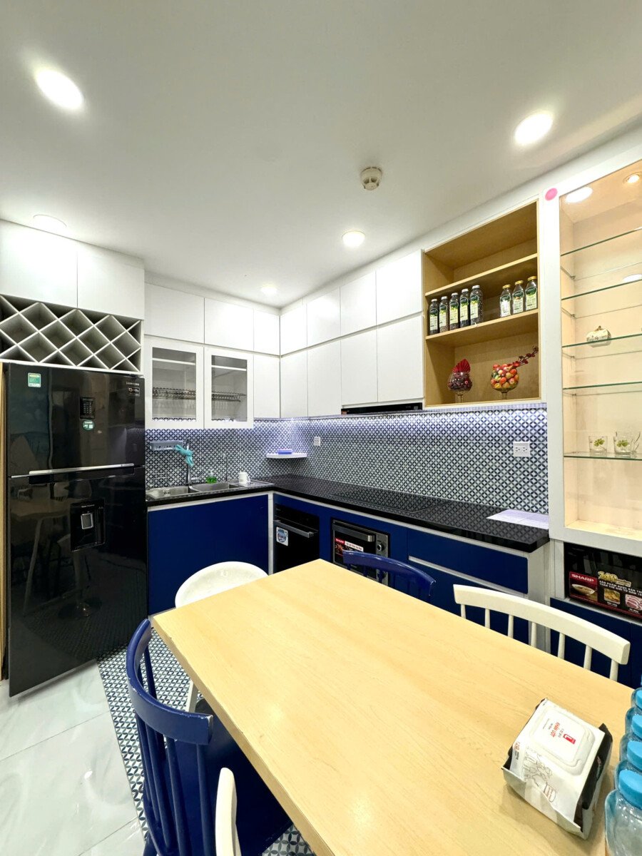 cho thue can ho saigon south 2 - Cho thuê căn hộ Saigon south Residences. DT 75m2 Lầu cao- 2 Phòng-2wc- View thoáng- Giá thuê 18 Triệu/Tháng