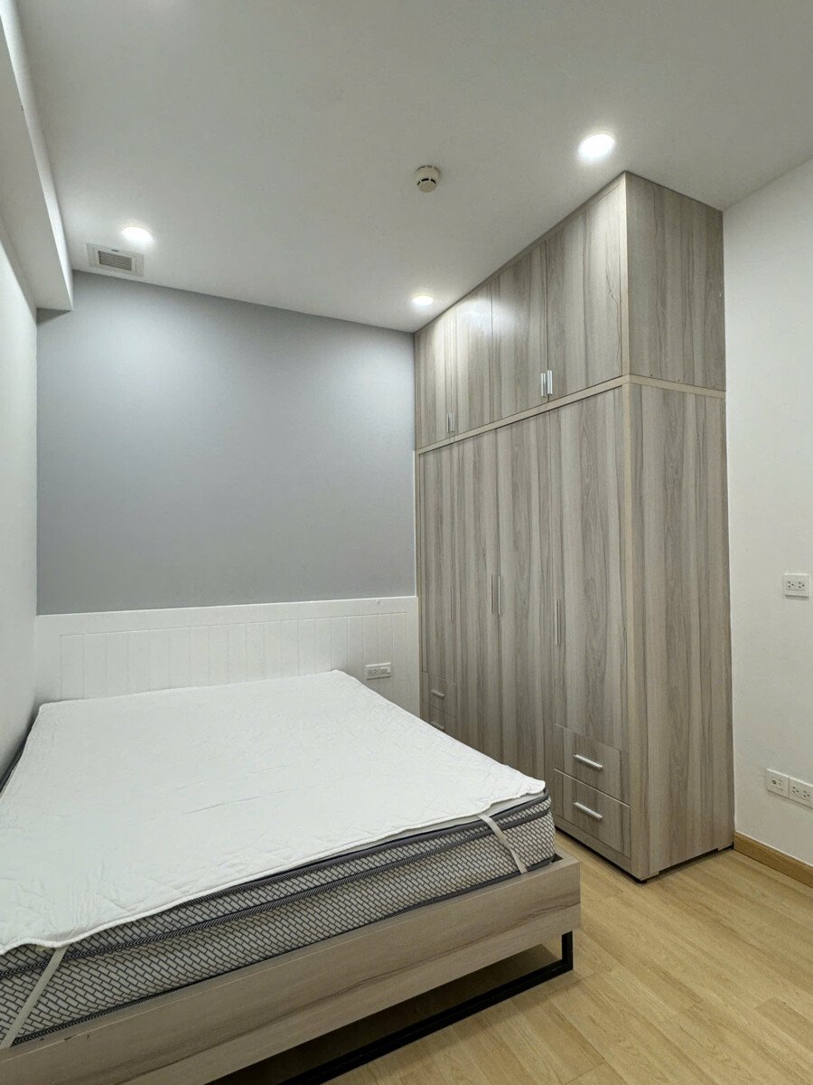 cho thue can ho saigon south 8 - Cho thuê căn hộ Saigon south Residences. DT 75m2 Lầu cao- 2 Phòng-2wc- View thoáng- Giá thuê 18 Triệu/Tháng