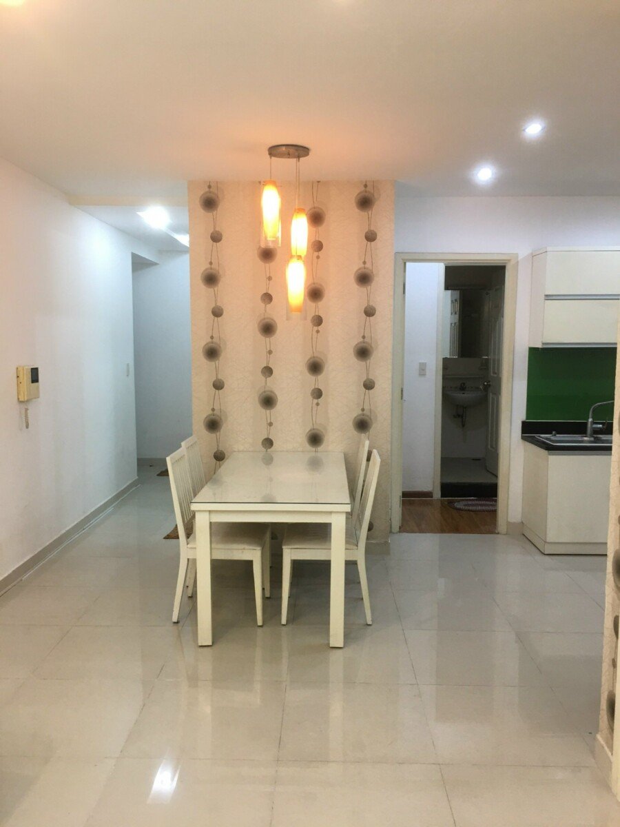 cho thue can ho sky garden 3 1 4 - Cho thuê căn hộ Sky Garden 3. DT 68m2 Lầu trung- 2 Phòng-2wc- Đủ nội thất Giá rẻ 12 Triệu/Tháng
