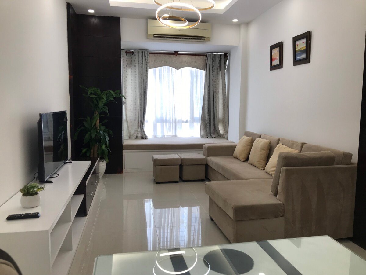 cho thue can ho sky garden 3 10 5 - Cho thuê căn hộ Sky Garden 3. DT 68m2 Thiết kế 2 Phòng ngủ-2wc- Nội thất đầy đủ- Lầu cao- Giá 15 Triệu/Tháng