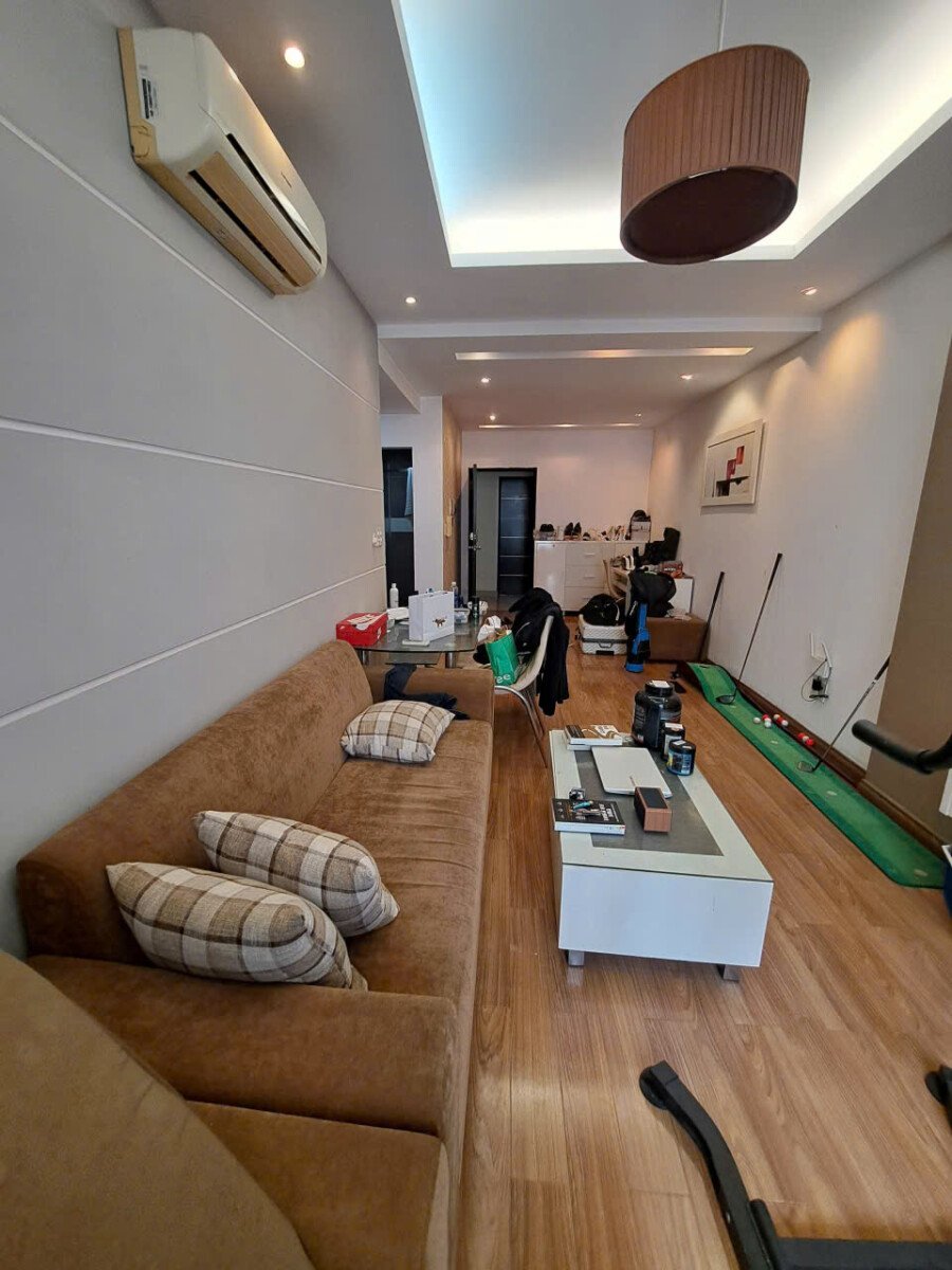 cho thue can ho sky garden 3 2 8 - Cho thuê căn hộ Sky Garden 3. DT 56m2 Lầu trung-1 Phòng ngủ-1wc- View công viên- Giá thuê 12 Triệu/Tháng