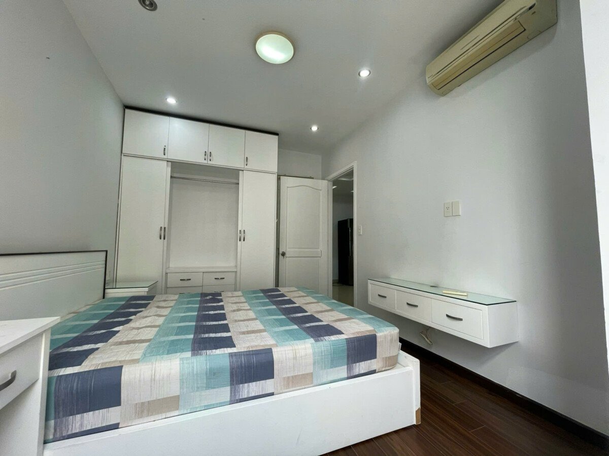 cho thue can ho sky garden 3 2 - Bán căn hộ Sky Garden 3. DT 56m2-2pn-1wc Đang cho thuê 12 Triệu/Tháng còn lâu dài- Giá 4.150 Tỷ