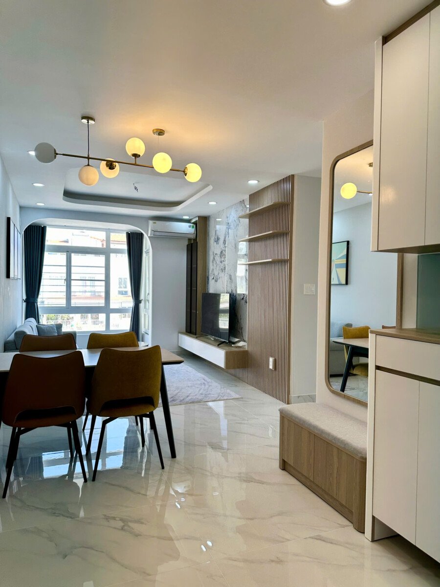 cho thue can ho sky garden 3 3 8 - Cần cho thuê căn hộ Sky Garden 3. DT 72m2 Nhà đẹp- Mới- Lầu cao- 3 Phòng ngủ-2wc- Giá thuê 23 Triệu/Tháng