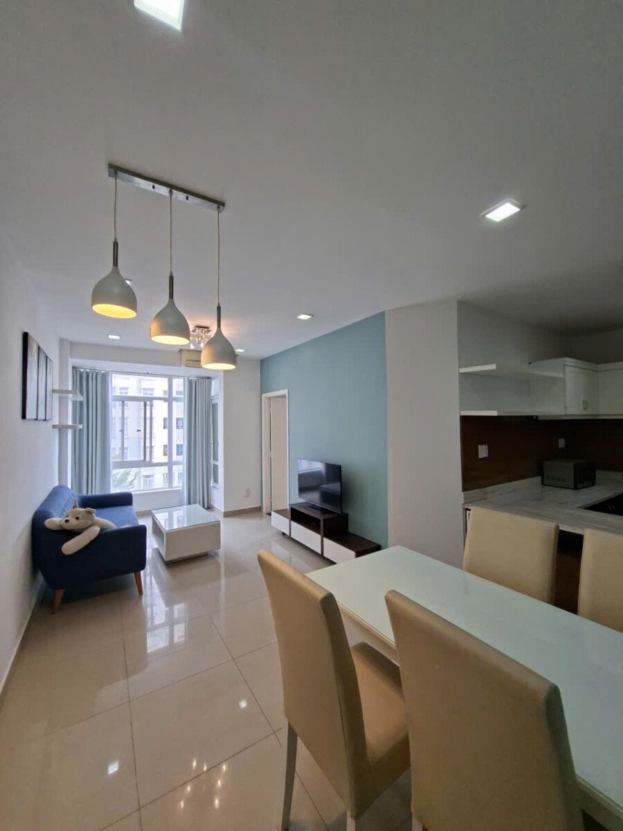cho thue can ho sky garden 3 3 - Cho thuê căn hộ Sky Garden 3. DT 68m2 Nhà đẹp- Nội thất đầy đủ- 2 Phòng-2wc- Lầu trung- Giá 15 Triệu/Tháng