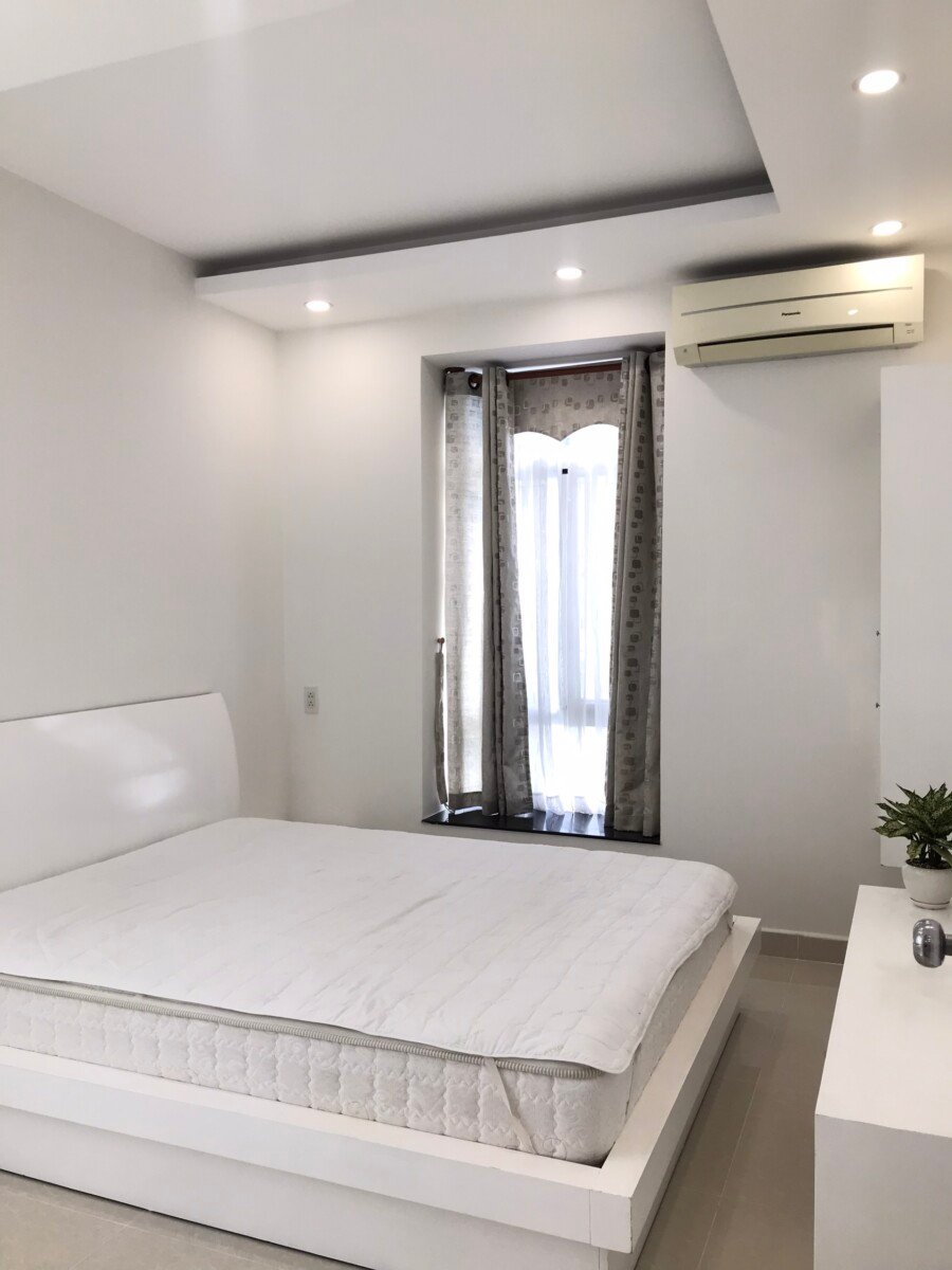cho thue can ho sky garden 3 34 - Cho thuê căn hộ Sky Garden 3. DT 68m2 Thiết kế 2 Phòng ngủ-2wc- Nội thất đầy đủ- Lầu cao- Giá 15 Triệu/Tháng