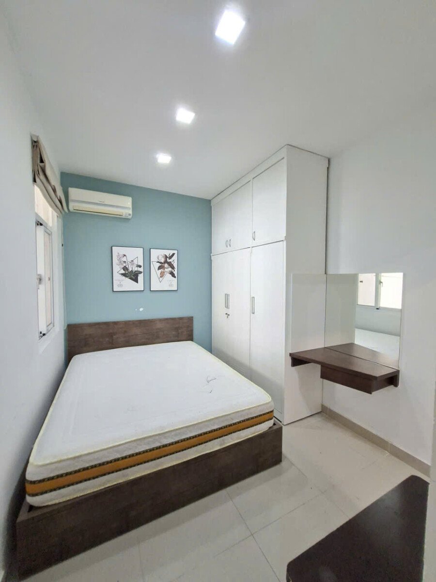 cho thue can ho sky garden 3 9 1 - Cho thuê căn hộ Sky Garden 3. DT 68m2 Nhà đẹp- Nội thất đầy đủ- 2 Phòng-2wc- Lầu trung- Giá 15 Triệu/Tháng