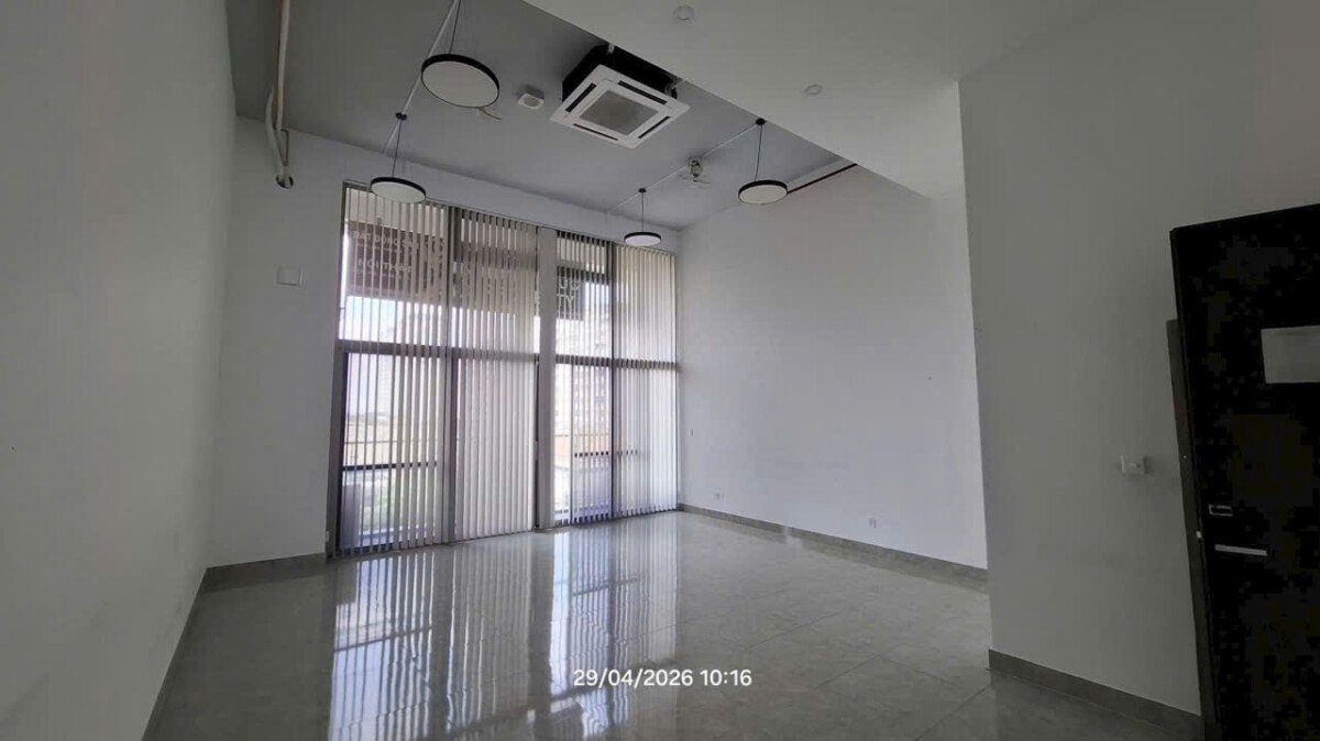 cho thue shop midtown - Cho thuê nhanh shophouse Midtown Tòa M7. DT 52m2 View thoáng- Thiết kế 1 sàn rộng- Giá 22 Triệu/Tháng