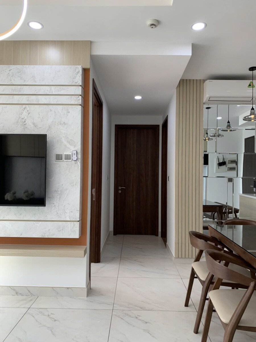 goc phong khach can ho - Giá cho thuê căn hộ 2pn số 01 tòa D chung cư Midtown m7 phường Tân Mỹ T8/2026