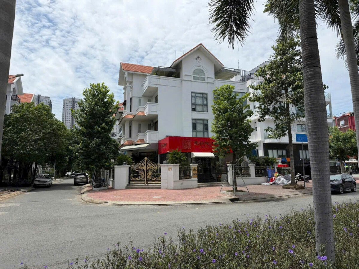 hinh cho thue toa nha van phong kdc him lam tan hung - Giá cho thuê tòa nhà văn phòng góc đường Nội khu Him Lam phường Tân Hưng T9/2026