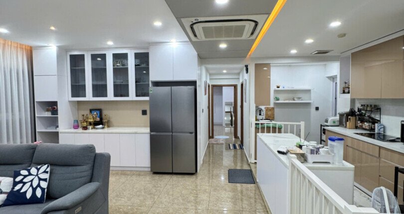 Giá cho thuê căn hộ 2pn tòa D chung cư Happy Valley phường Tân Hưng T8/2026