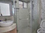 nha-co-2-toilet-hoan-thien-nhu-hinh