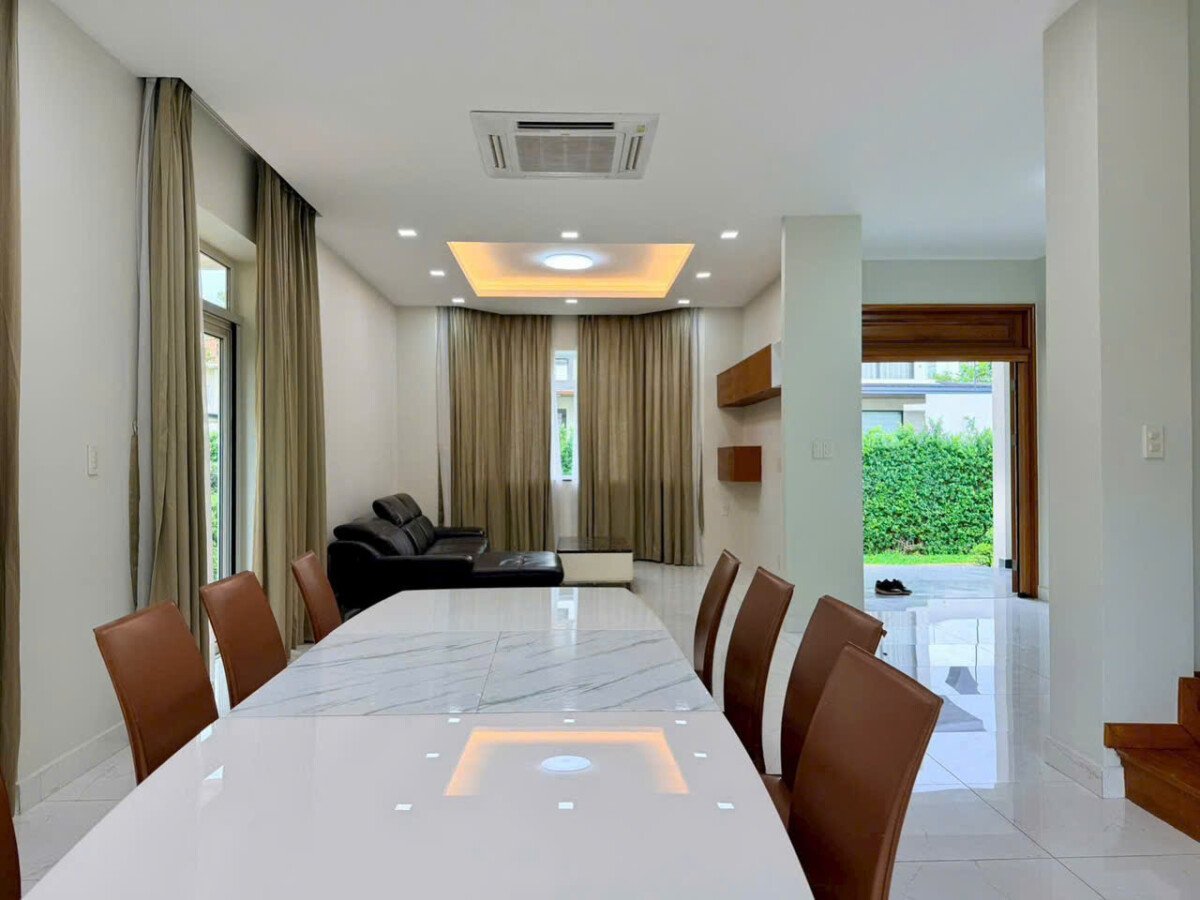 phong an nha biet thu - Giá cho thuê nhà Biệt thự 4pn kdc Phú Gia phường Tân Hưng T8/2026