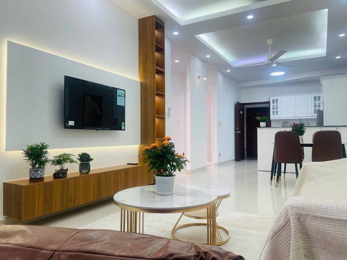 phong khach can ho can ban nhanh 1 - Bán căn hộ 71m2, chung cư Sky Garden 2, giá 4.950 tỷ, nhà đẹp, mới hoàn toàn.