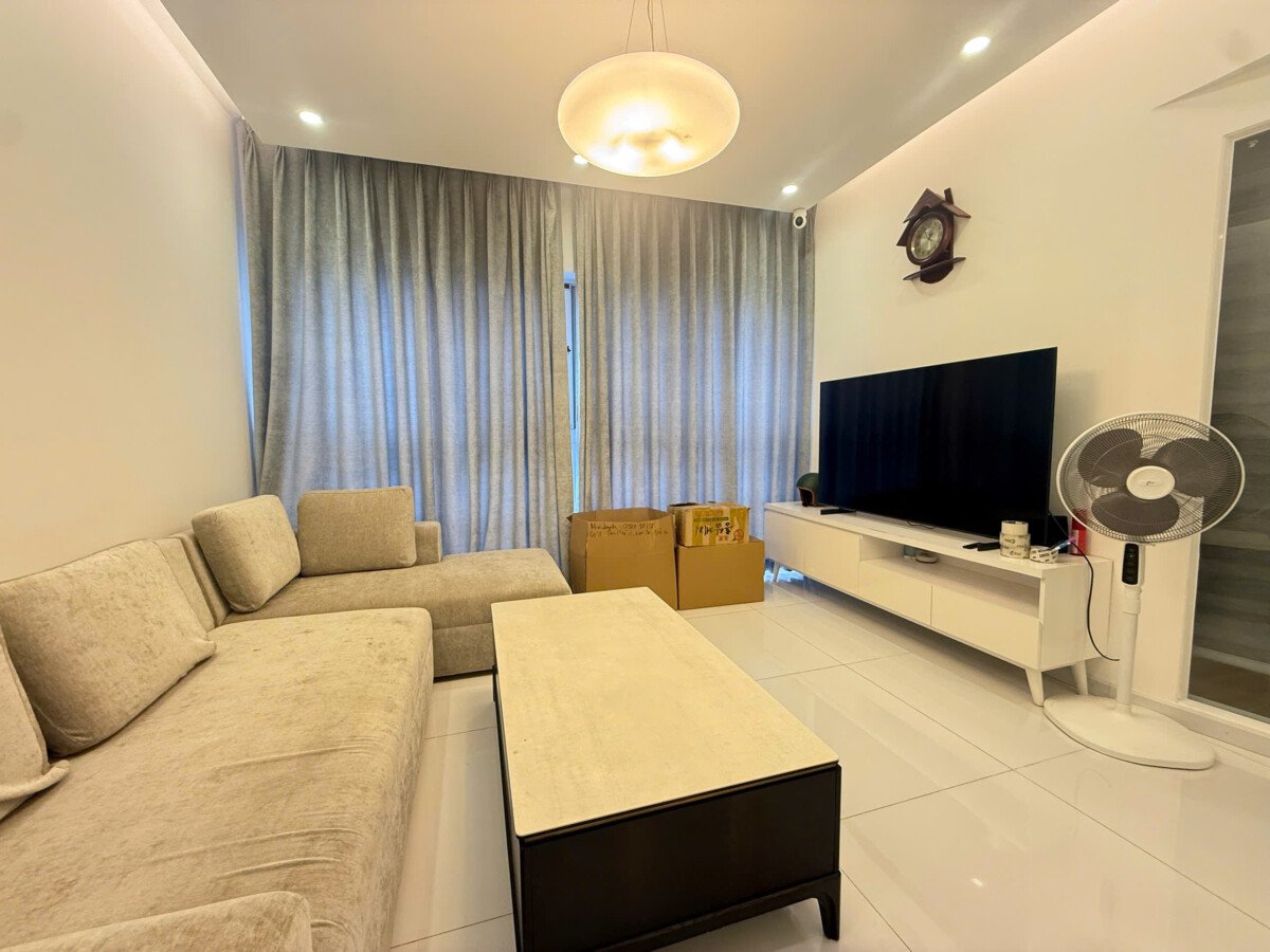 phong khach can ho cho thue 34 - Cho thuê căn hộ 03pn, chung cư Happy , giá 30tr/tháng, nhà đẹp, view pháo hoa.