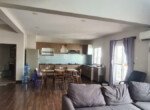 phong-khach-penthouse-ban