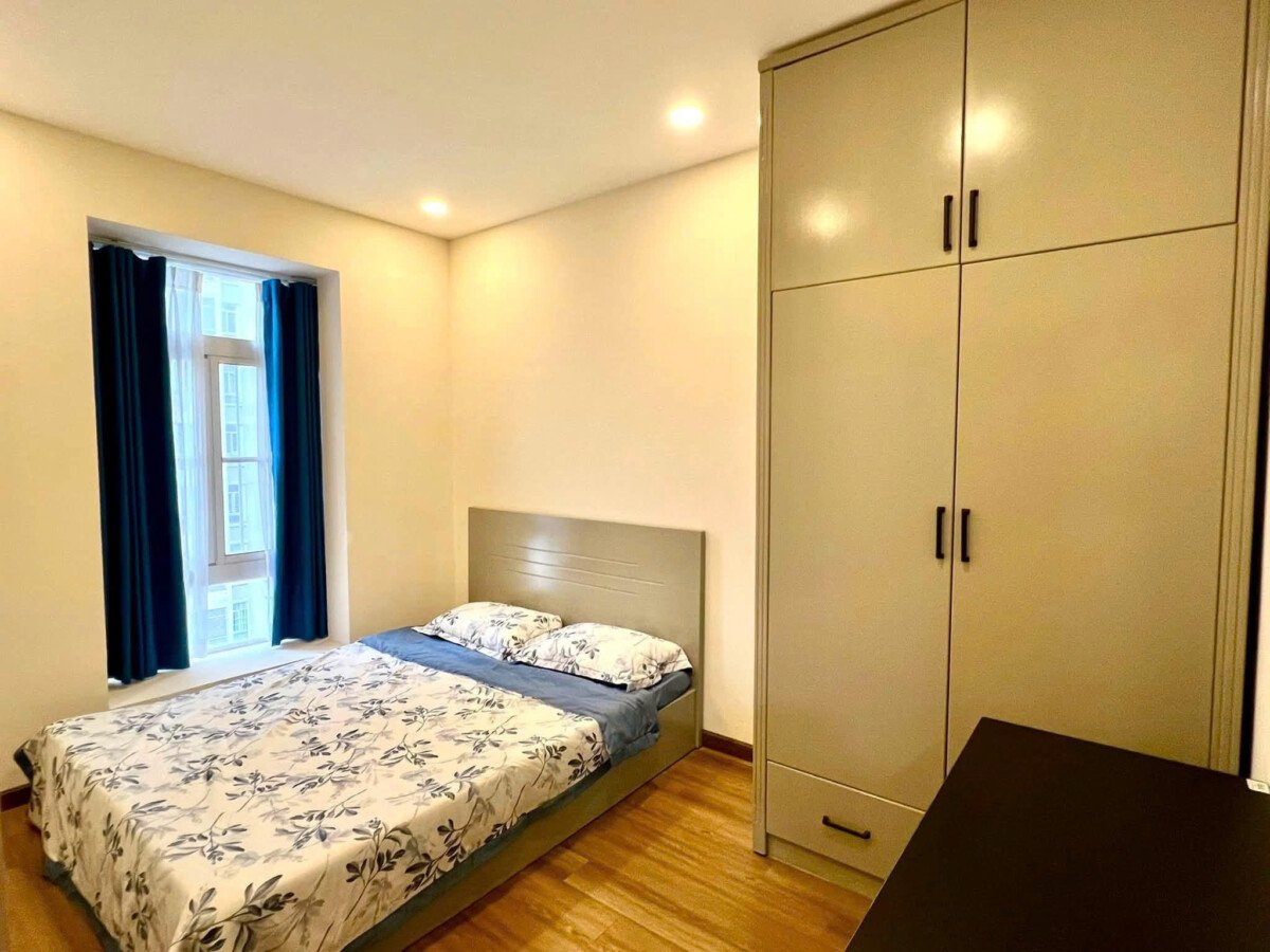 phong ngu can ho ban 6 - Bán căn hộ 56m2, chung cư Sky Garden 3, giá 4.1 tỷ, nhà đẹp, nội thất mới 100%