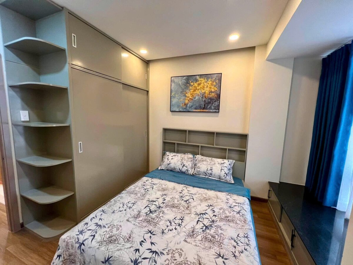 phong ngu can ho can ban 7 - Bán căn hộ 56m2, chung cư Sky Garden 3, giá 4.1 tỷ, nhà đẹp, nội thất mới 100%