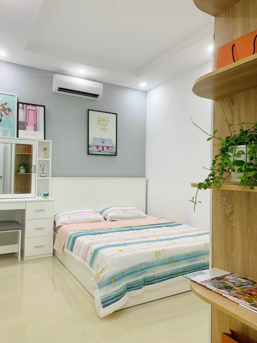 phong ngu nho 2 - Giá mua bán căn hộ 2pn tòa 11E chung cư Sky Garden 3 phường Tân Hưng T8/2026