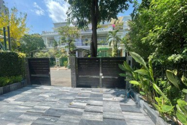 Giá mua bán nhà Biệt thự 4pn đường Nội khu Hưng Thái 1 Phú Mỹ Hưng phường Tân Hưng T8/2026