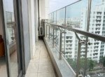 balcony-can-ho