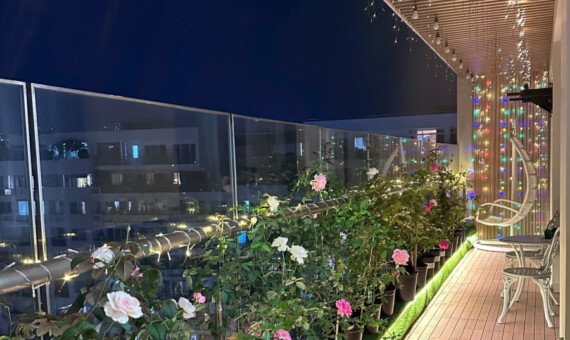 balcony phong khach can ho ban 570x340 - Trang chủ