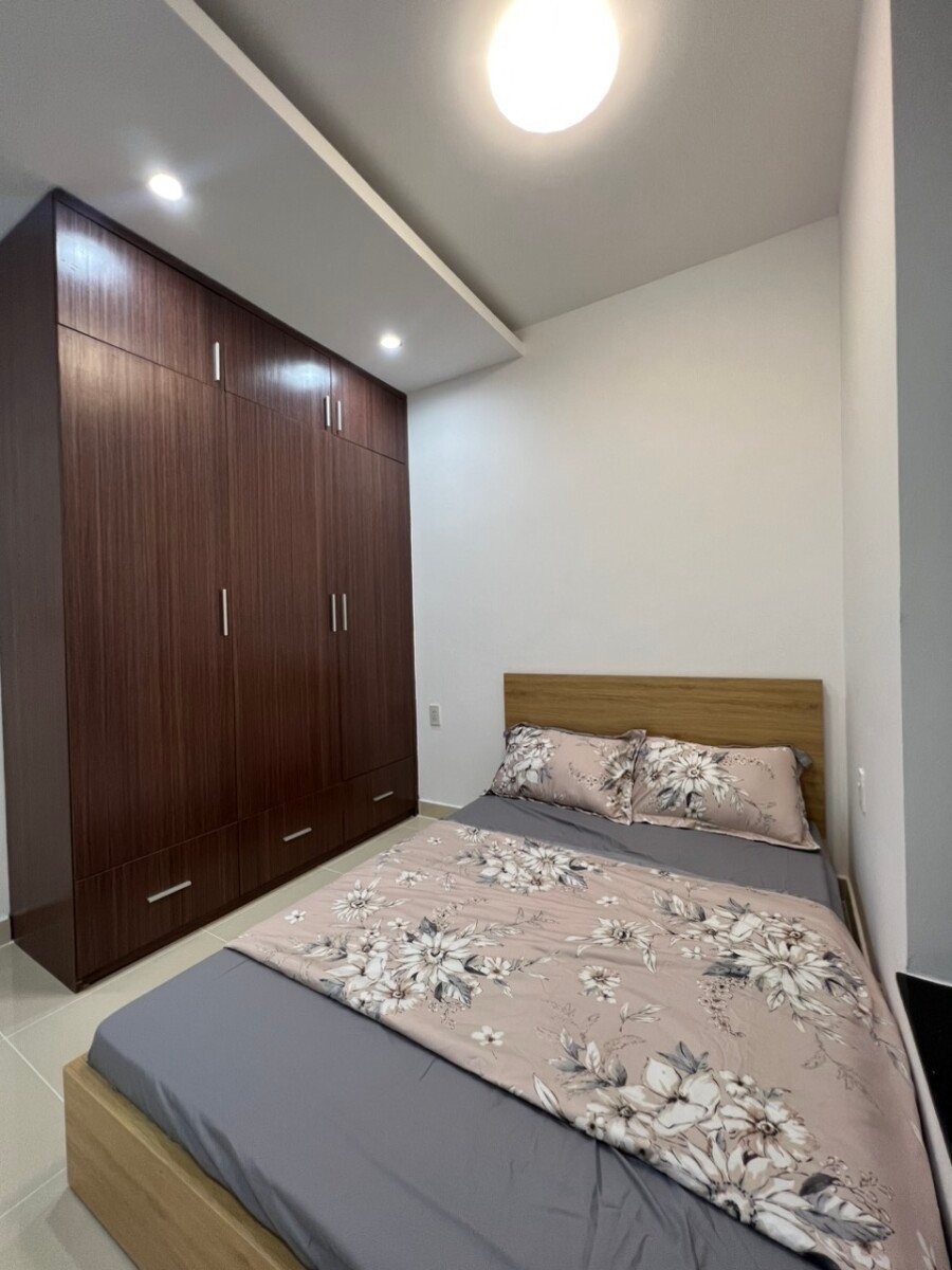 ban can ho sky garden 3 3 - Cho thuê căn hộ Sky Garden 3. DT 70m2 Thiết kế 2 Phòng-2wc- Nội thất như hình- Giá 16 Triệu/Tháng