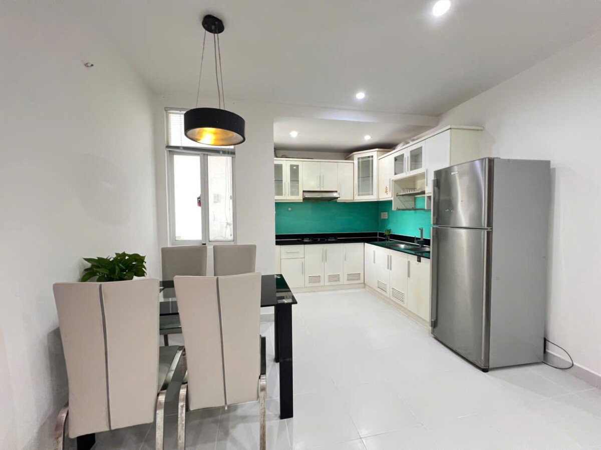bep can ho cho thue 9 - Cho thuê căn hộ 02pn, chung cư Sky Garden 3, giá 12tr/tháng, nội thất đầy đủ.