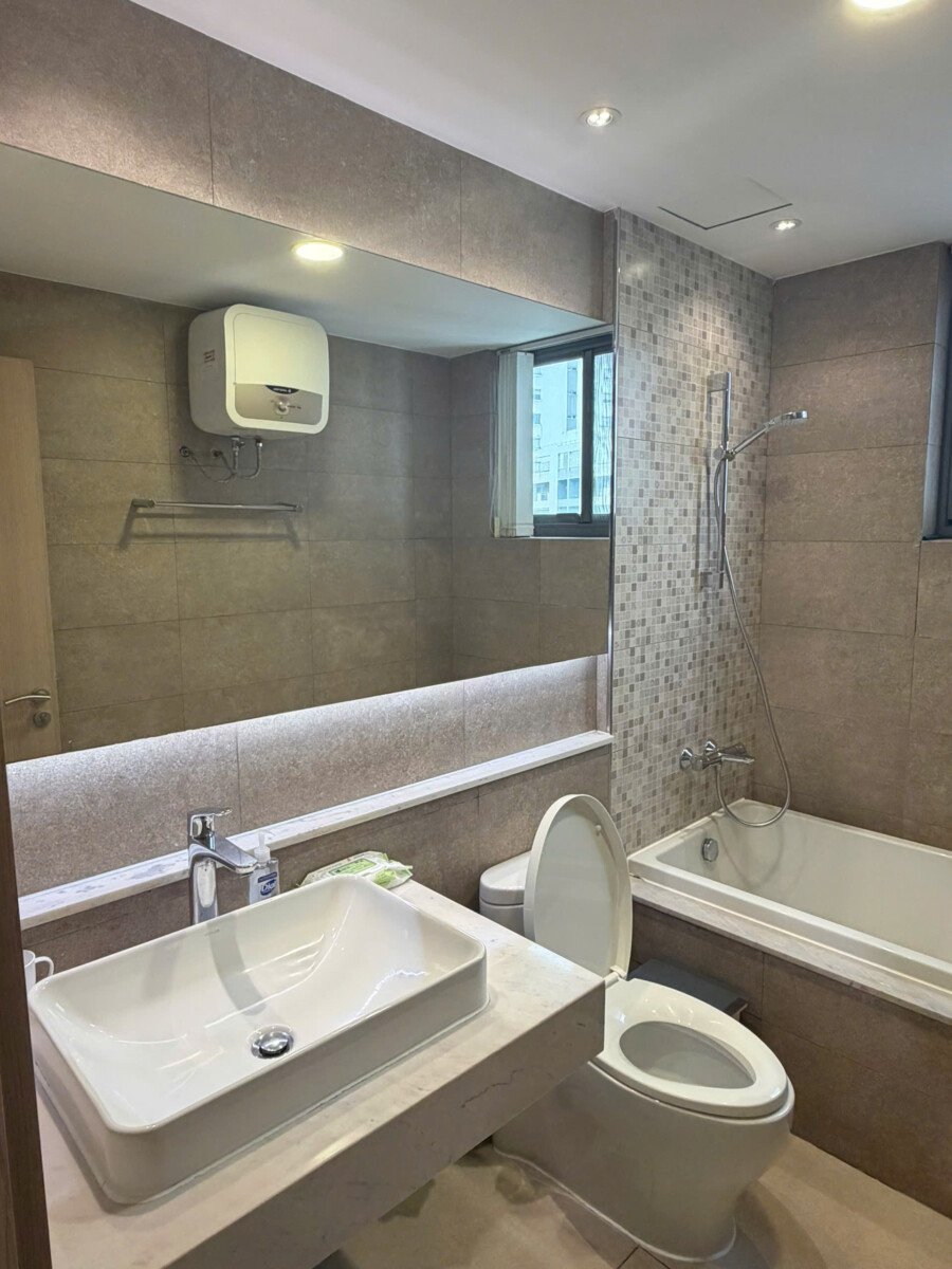 can ho co 2 toilet hoan thien nhu hinh - Giá cho thuê căn hộ 3pn tòa B chung cư Riverpark Premier phường Tân Hưng T9/2026
