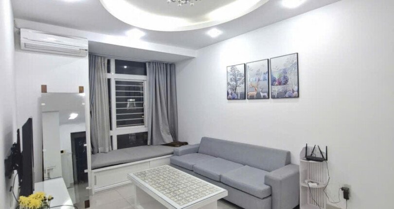 Cho thuê căn hộ Sky Garden 3. DT 70m2 Tone trắng- 2 Phòng ngủ-2wc- Giá thuê 16 Triệu/Tháng