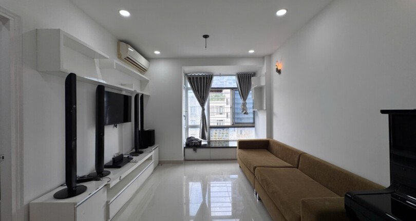 Cho thuê căn hộ Sky Garden 3. DT 68m2 Lầu cao- 2 Phòng ngủ-2wc- Nội thất đầy đủ- Giá 16 Triệu/Tháng
