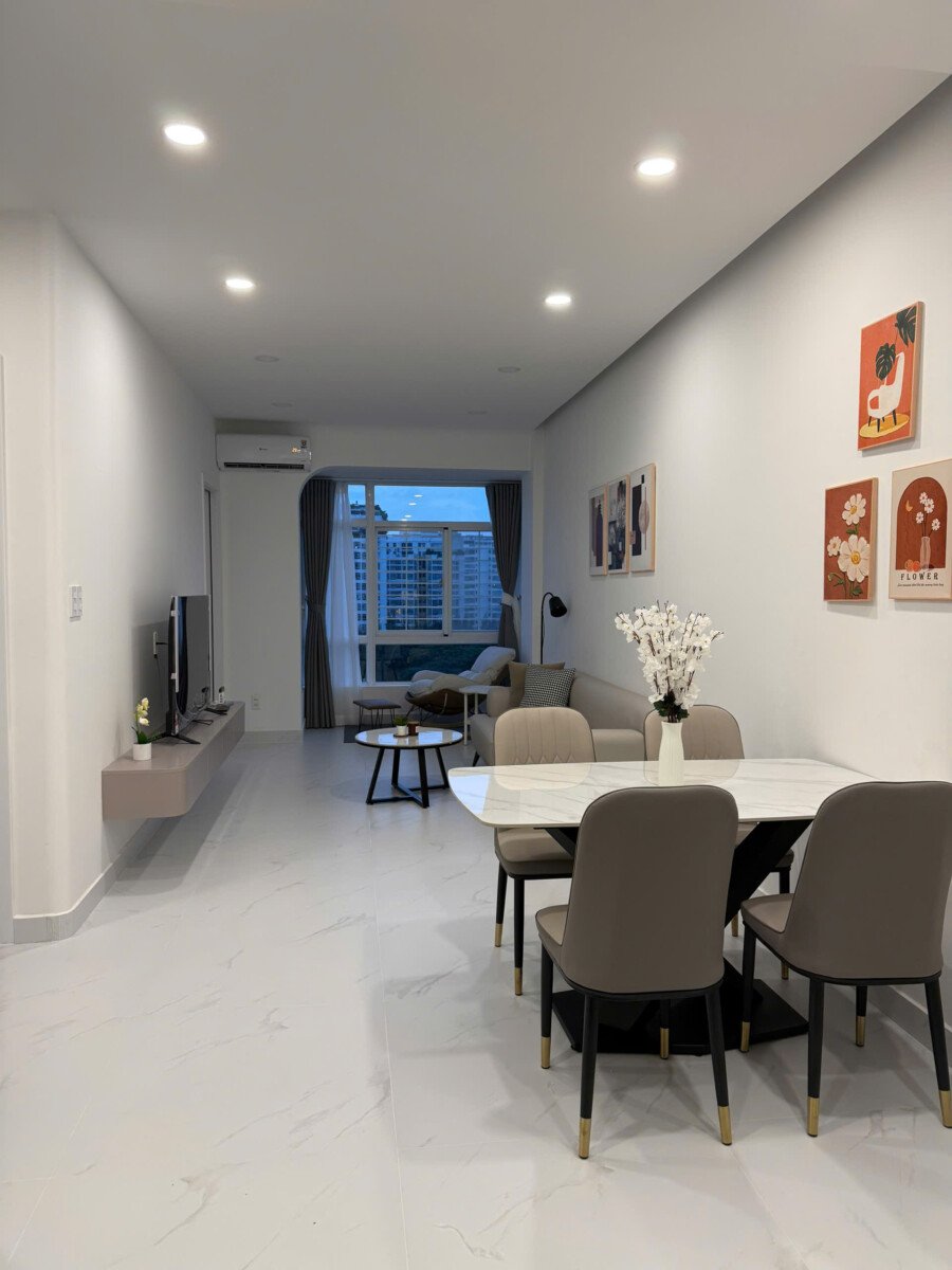 cho thue can ho sky garden 3 10 - Cho thuê căn hộ Sky Garden 3. DT 56m2 View hồ bơi- thiết kế 2 Phòng-1wc- Nhà mới- Giá 19 Triệu/Tháng