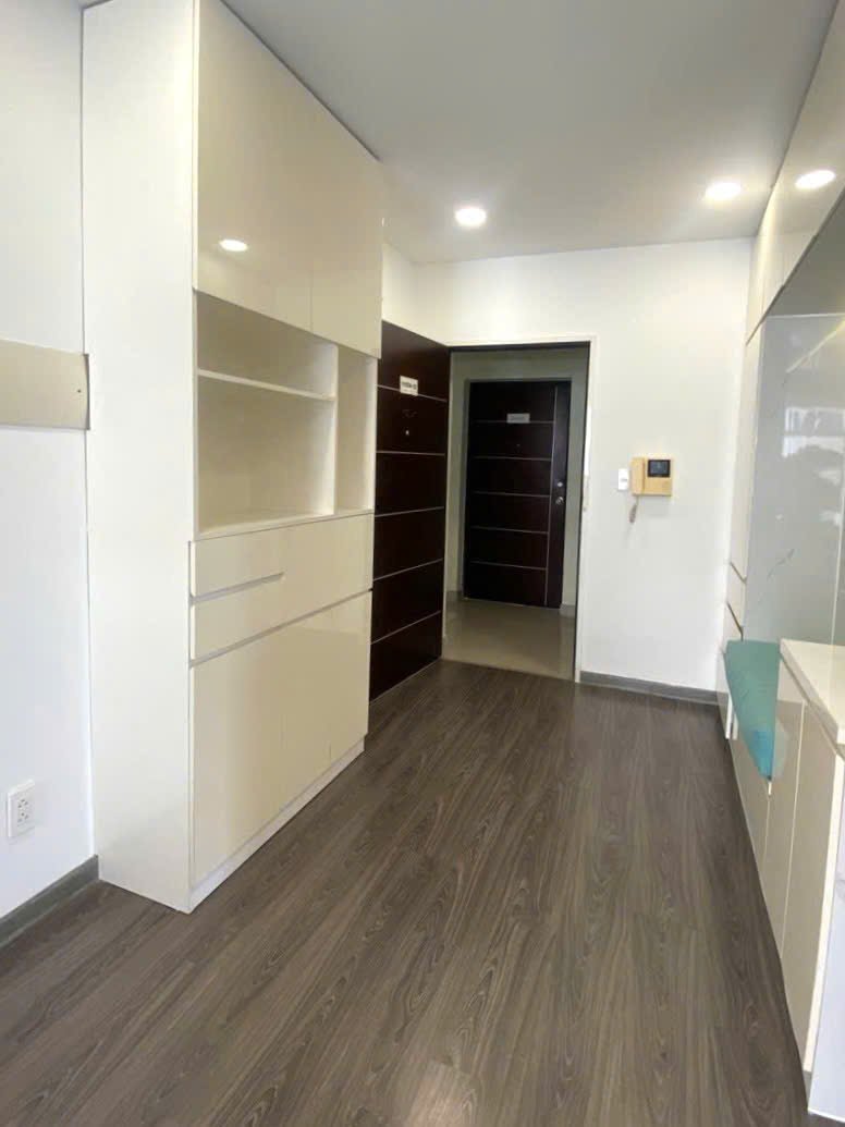 cho thue can ho sky garden 3 2 2 - Cho thuê căn góc Sky Garden 3. DT 72m2 Thiết kế 2 phòng ngủ-2wc- nội thất đầy đủ- Lầu cao- Giá 16 Triệu/Tháng
