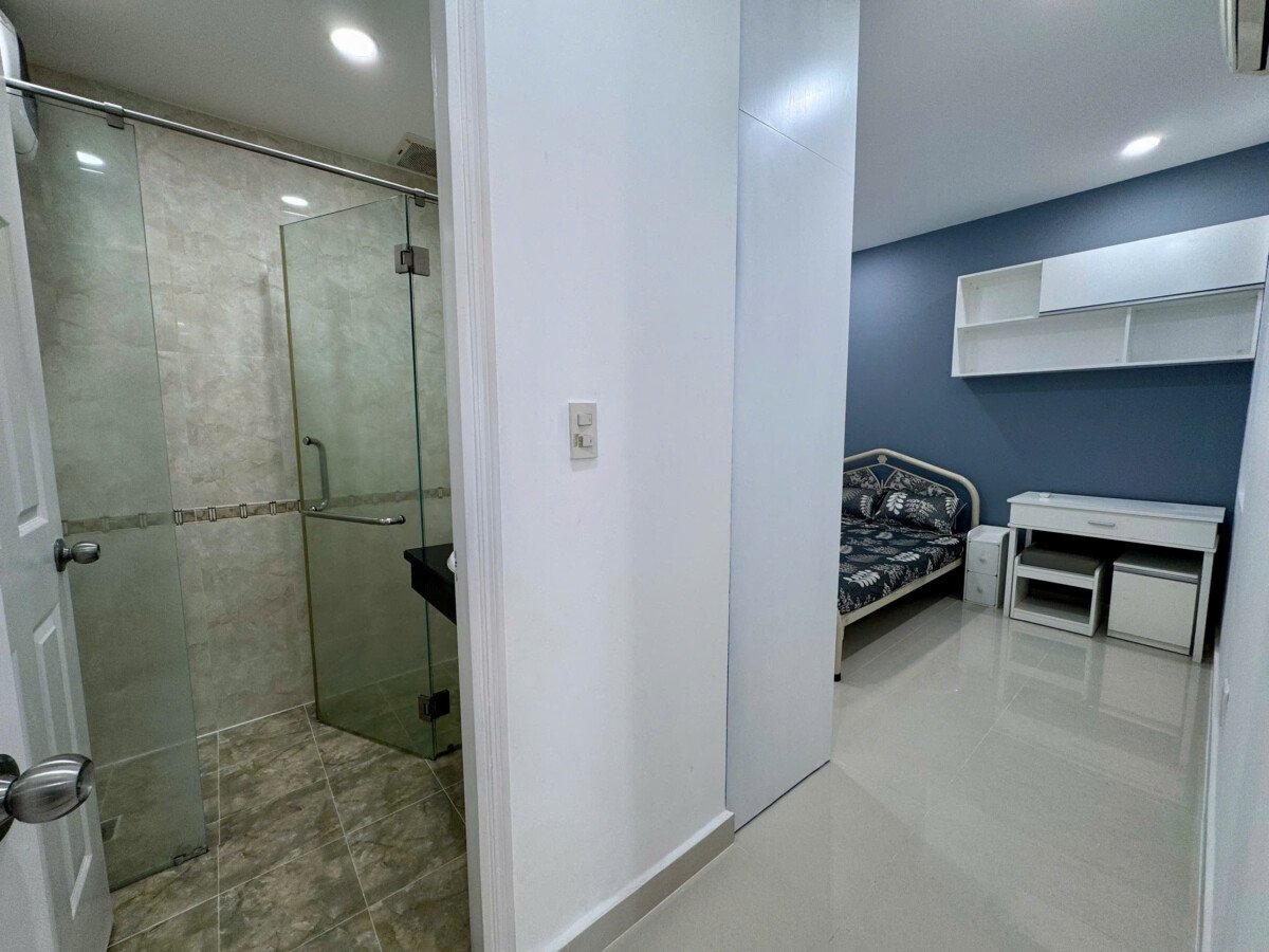 cho thue can ho sky garden 3 6 2 - Cho thuê căn hộ Sky Garden 3. DT 68m2 Lầu cao- 2 Phòng ngủ-2wc- Nội thất đầy đủ- Giá 16 Triệu/Tháng