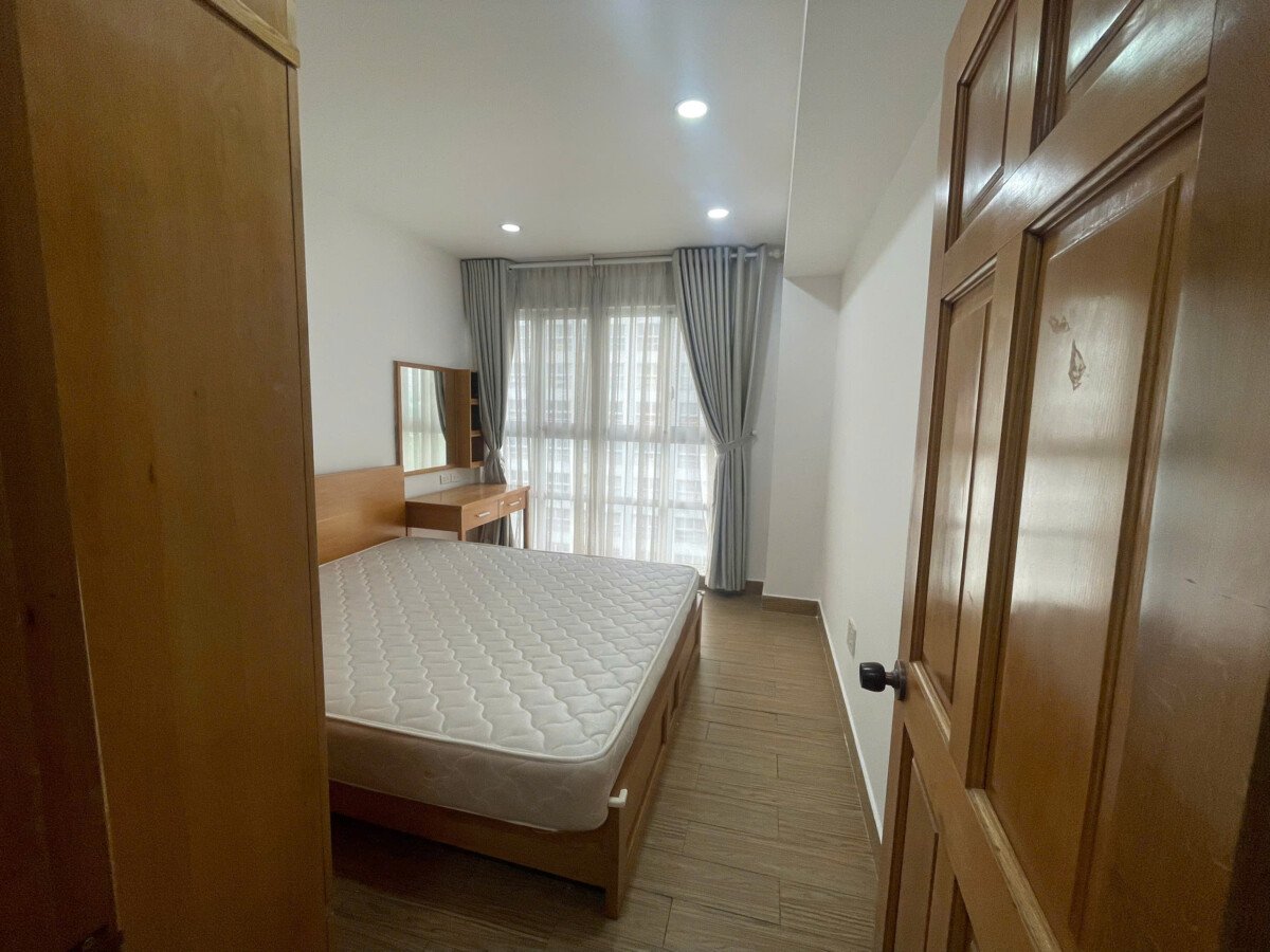 hien trang nha co 3pn nhu hinh 2 - Giá cho thuê căn hộ 3pn view hồ bơi tòa D chung cư Happy Valley phường Tân Hưng T9/2026