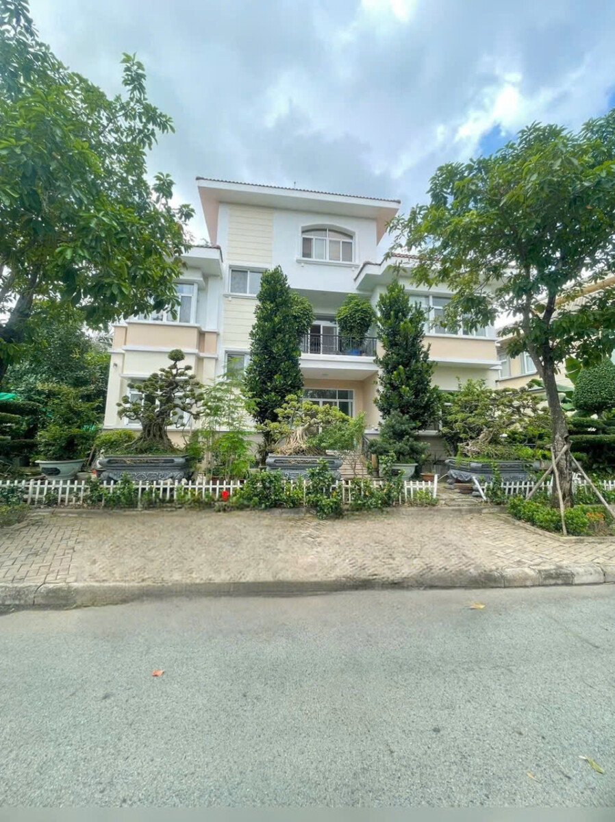 hinh anh mua ban nha biet thu chateau phuong tan my t9 2026 - Giá mua bán nhà Biệt thự góc Nội khu Chateau phường Tân Mỹ T9/2026
