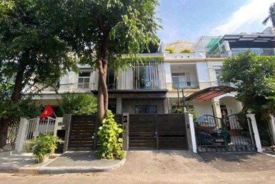 Giá mua bán nhà Biệt thự 4pn đường Nội khu Hưng Thái 2 Phú Mỹ Hưng phường Tân Hưng T10.2026