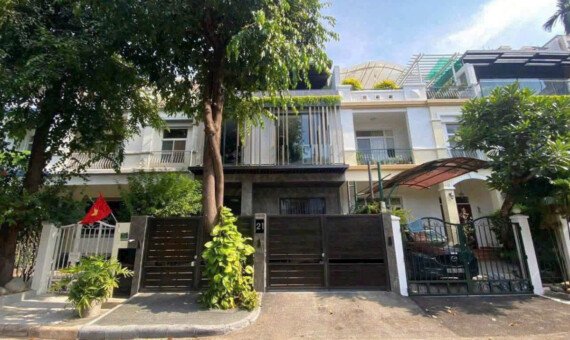 hinh anh mua ban nha biet thu duong noi khu hung thai 2 phu my hung phuong tan hung t10 2026 570x340 - Trang chủ