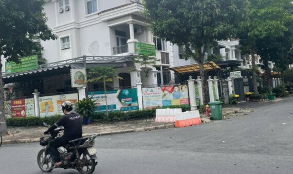 hinh anh mua ban nha biet thu duong tan phu phu my hung phuong tan my t9 2026 570x340 - Trang chủ