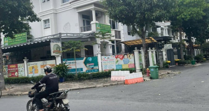 Giá mua bán nhà Biệt thự nguyên mặt đường Tân Phú Phú Mỹ Hưng phường Tân Mỹ T9/2026