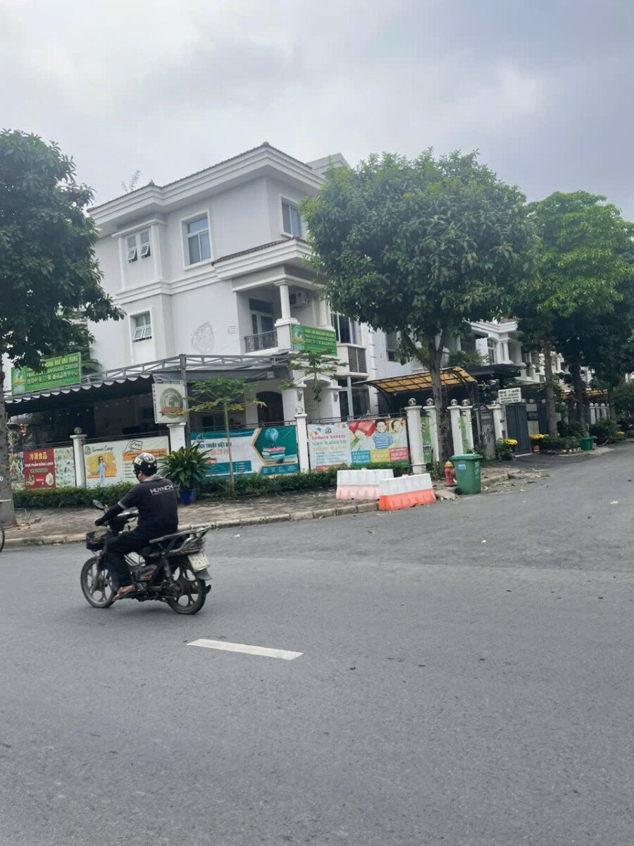 hinh anh mua ban nha biet thu duong tan phu phu my hung phuong tan my t9 2026 - Giá mua bán nhà Biệt thự nguyên mặt đường Tân Phú Phú Mỹ Hưng phường Tân Mỹ T9/2026